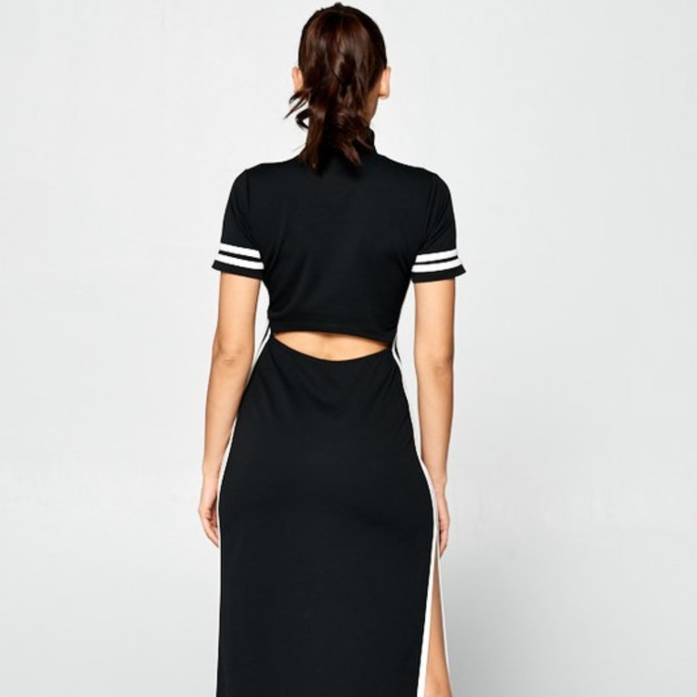 Short Sleeve Striped Detail Maxi Dress - Picture 2 of 5